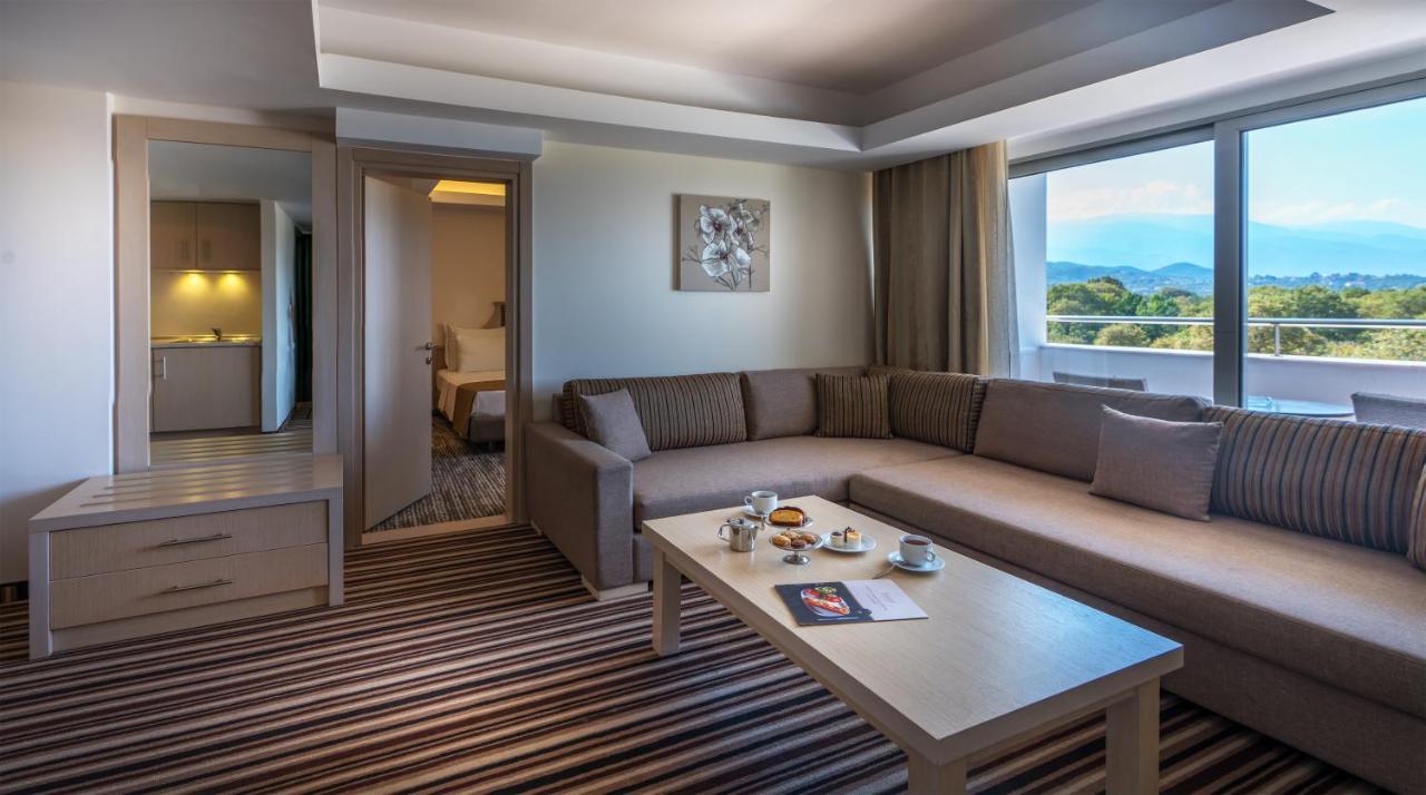 Cronwell Platamon Resort All-Inclusive Dış mekan fotoğraf